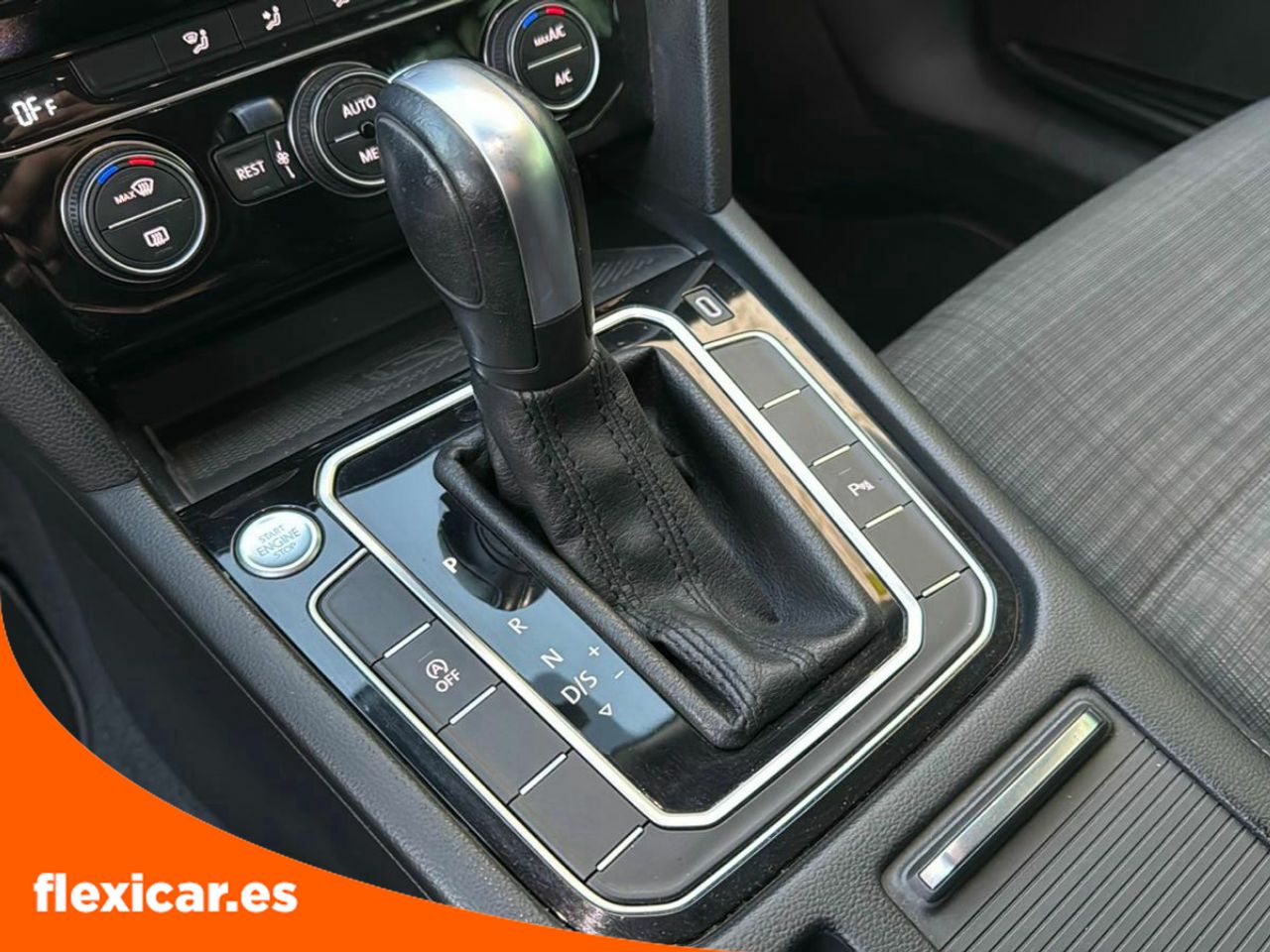 Foto Volkswagen Passat 15