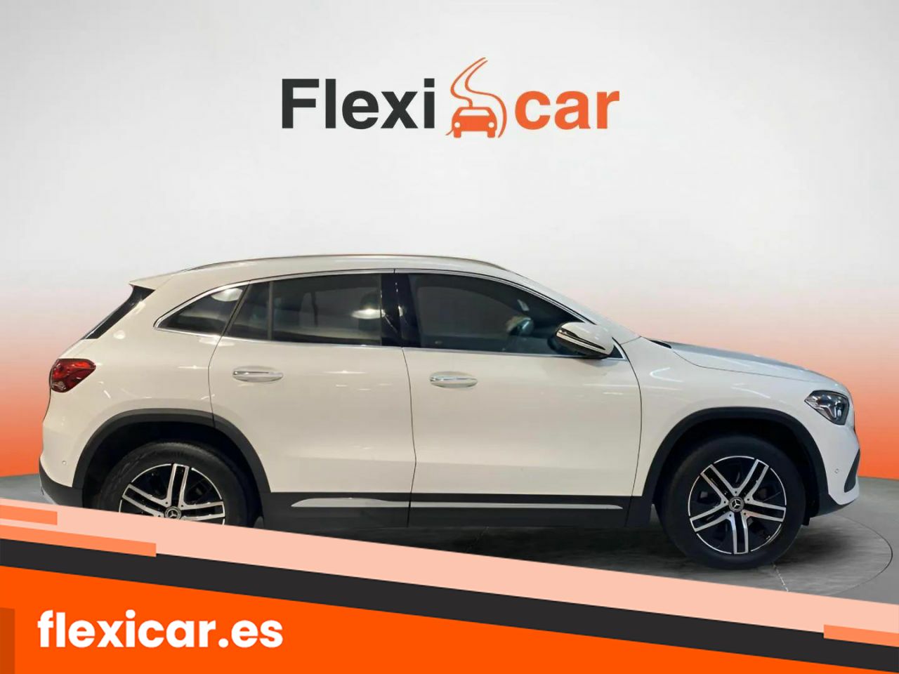 Foto Mercedes-Benz Clase GLA 2