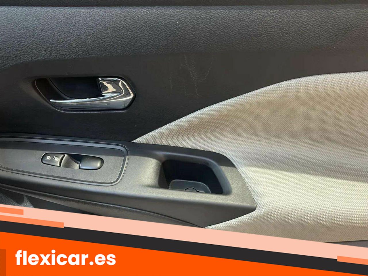 Foto Nissan Micra 17