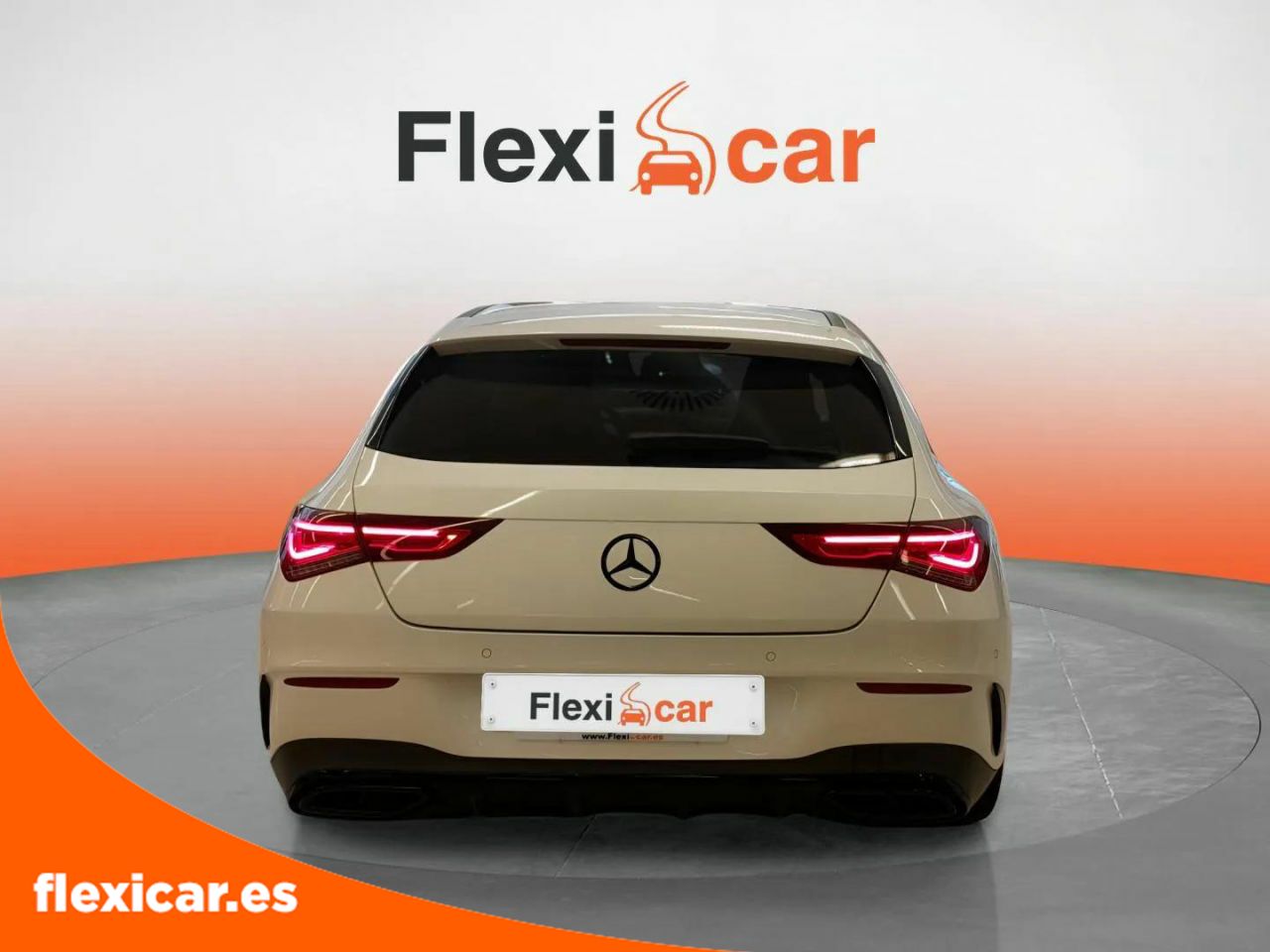 Foto Mercedes-Benz Clase CLA 4