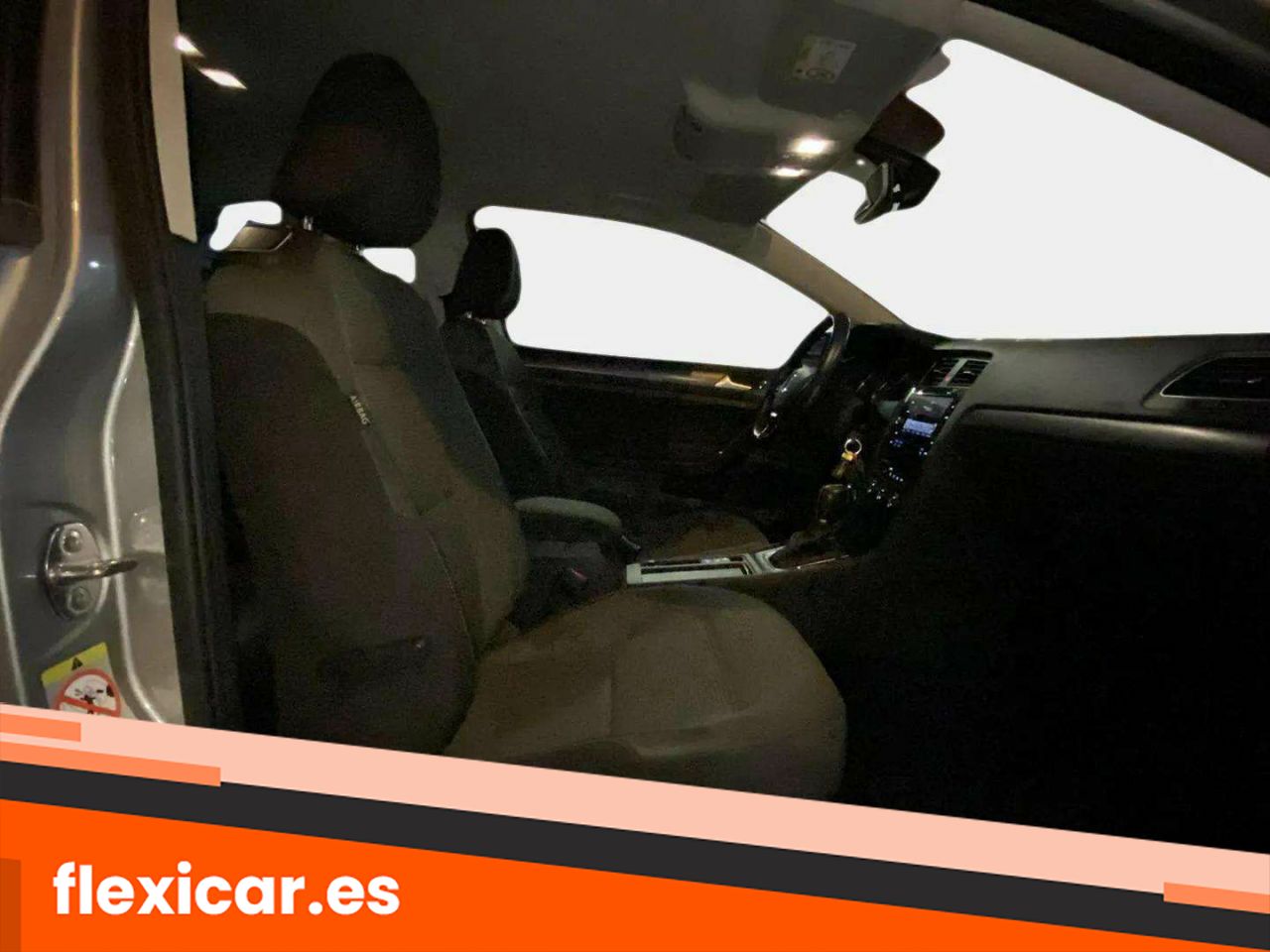 Foto Volkswagen Golf 15