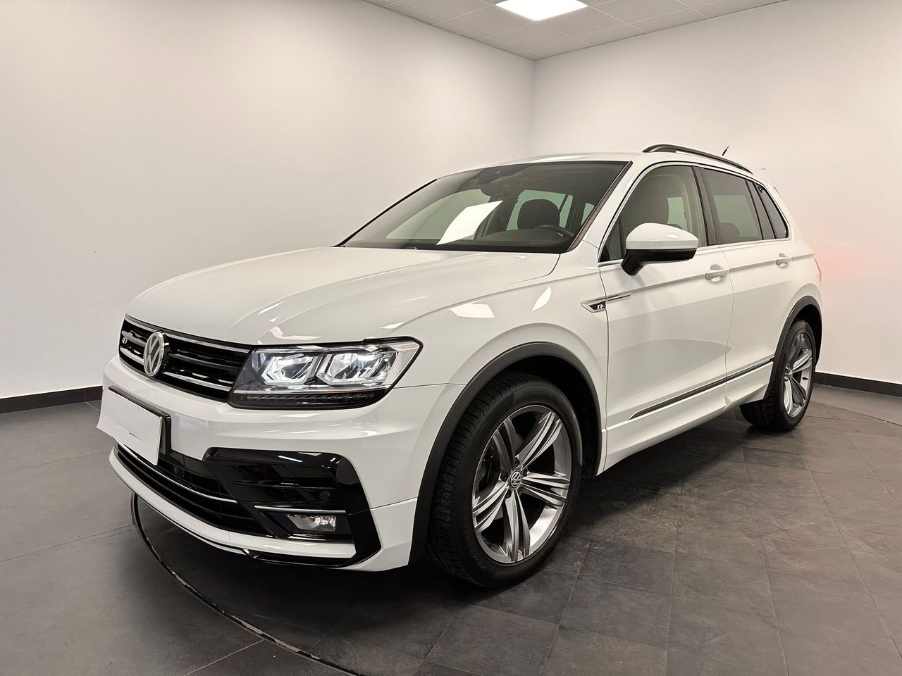 Foto Volkswagen Tiguan 1
