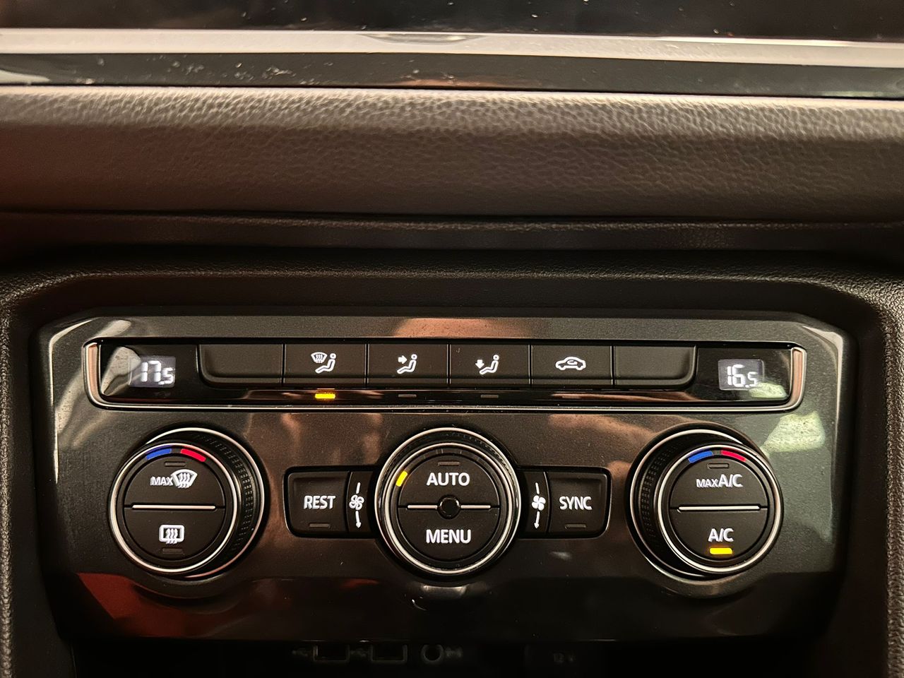 Foto Volkswagen Tiguan 25