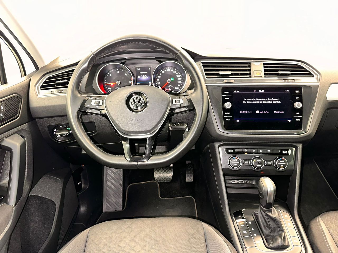 Foto Volkswagen Tiguan 32