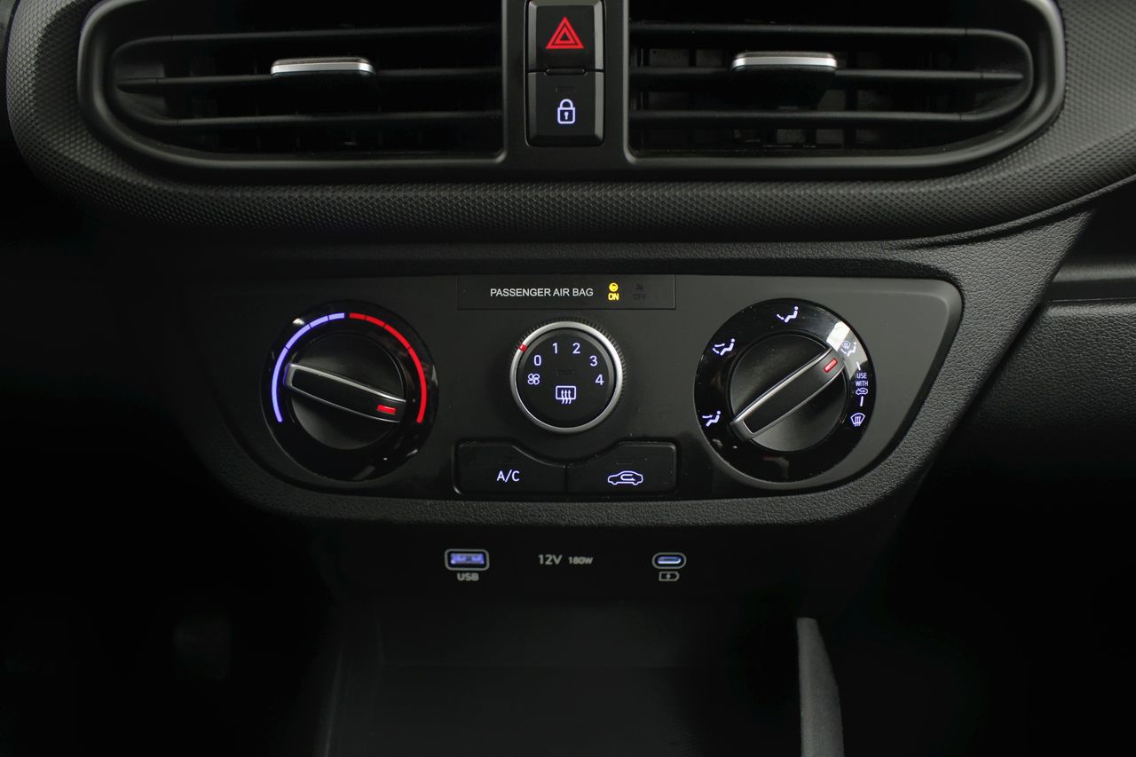 Foto Hyundai i10 11