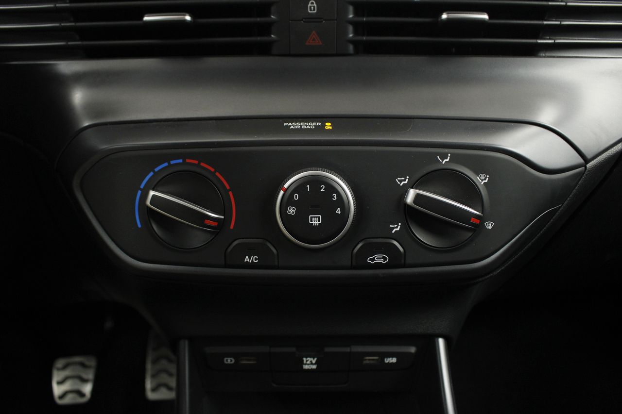 Foto Hyundai Bayon 10