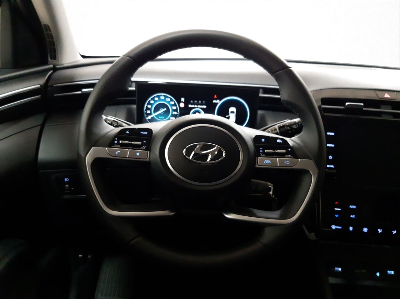 Foto Hyundai Tucson 13