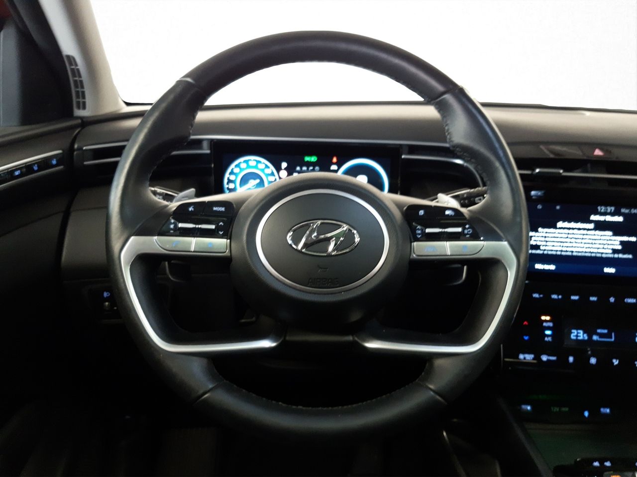 Foto Hyundai Tucson 13