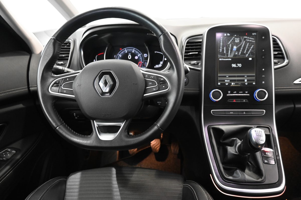 Foto Renault Scénic 17