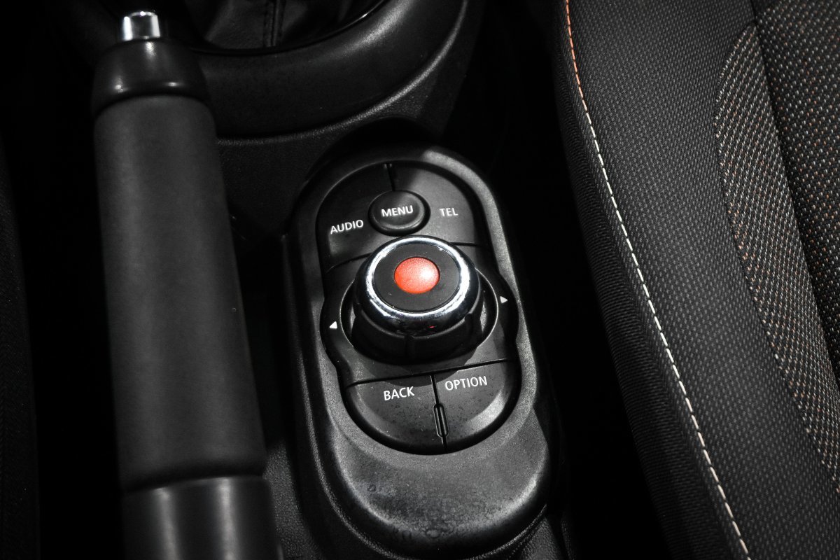 Foto Mini 5 Puertas 20