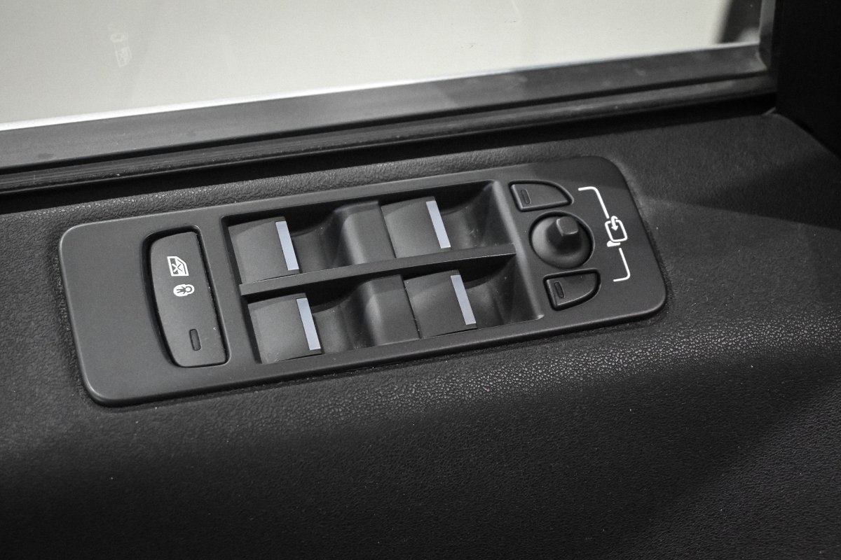 Foto Land-Rover Discovery Sport 31