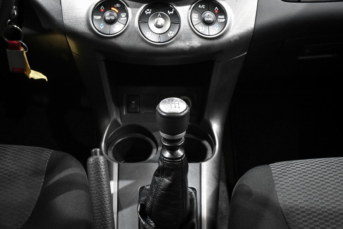 Foto Toyota Rav4 18