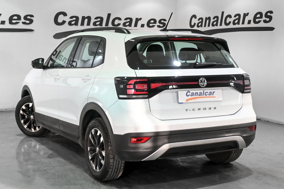 Foto Volkswagen T-Cross 5