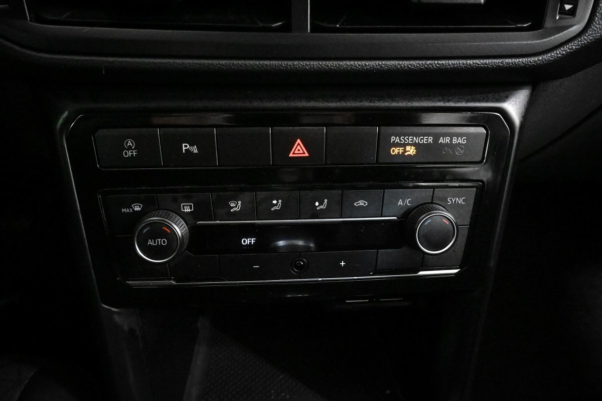 Foto Volkswagen T-Cross 15