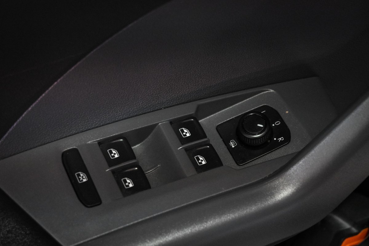 Foto Volkswagen T-Cross 22