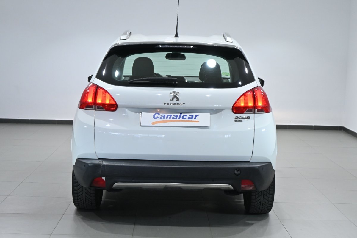 Foto Peugeot 2008 5
