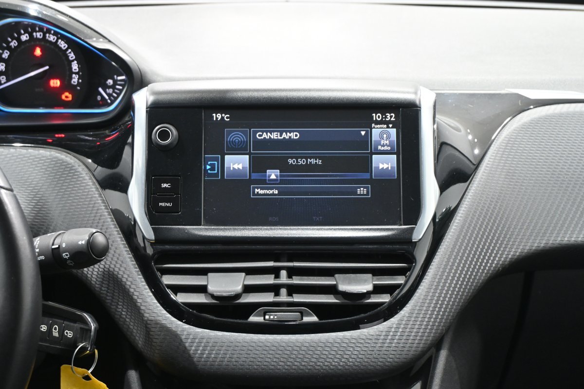 Foto Peugeot 2008 14