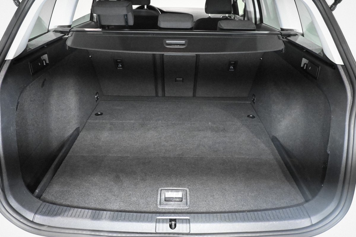 Foto Volkswagen Golf Variant 8