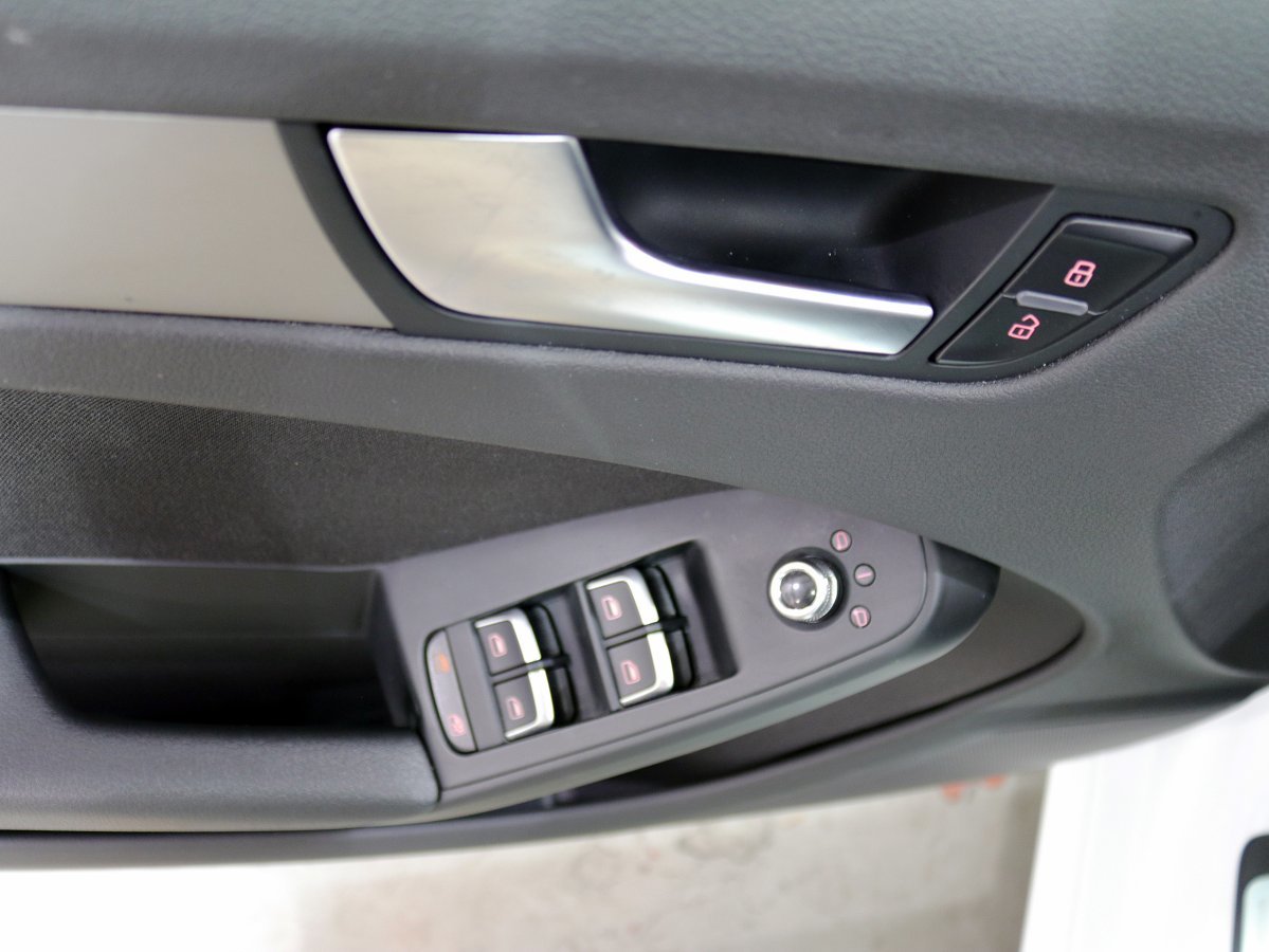 Foto Audi A4 Avant 15