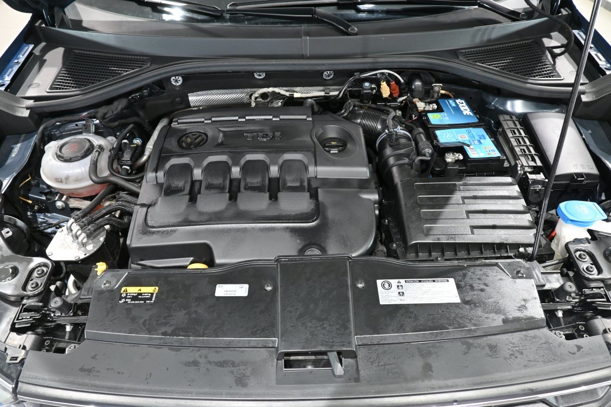 Foto Volkswagen T-Roc 7