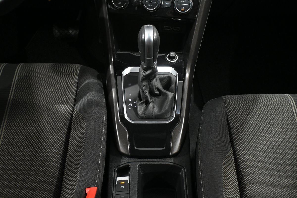 Foto Volkswagen T-Roc 20