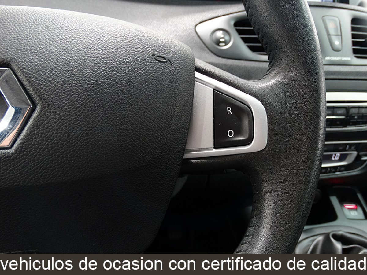 Foto Renault Grand Scénic 26