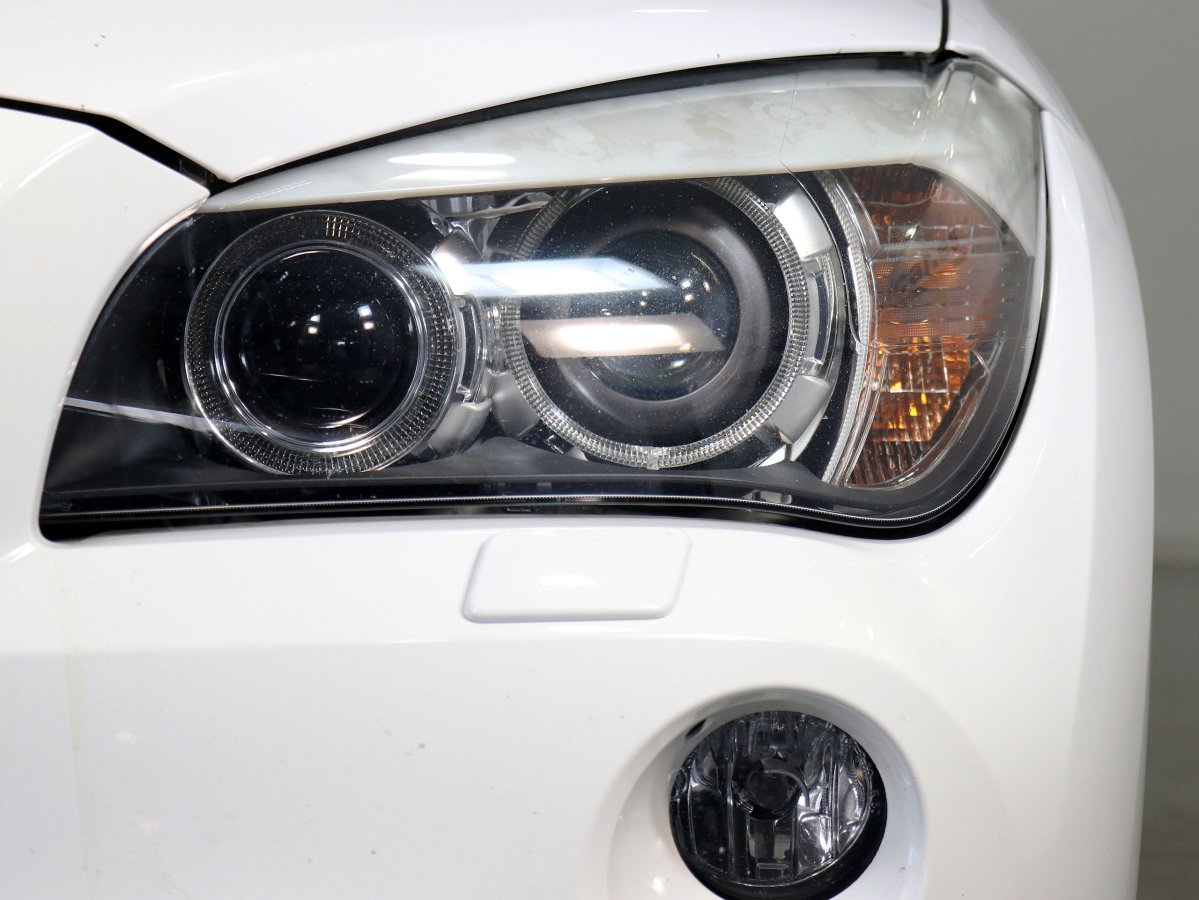 Foto BMW X1 10