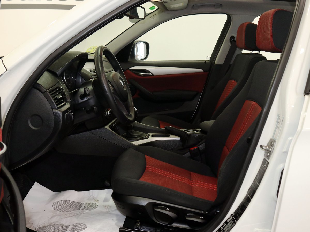 Foto BMW X1 12