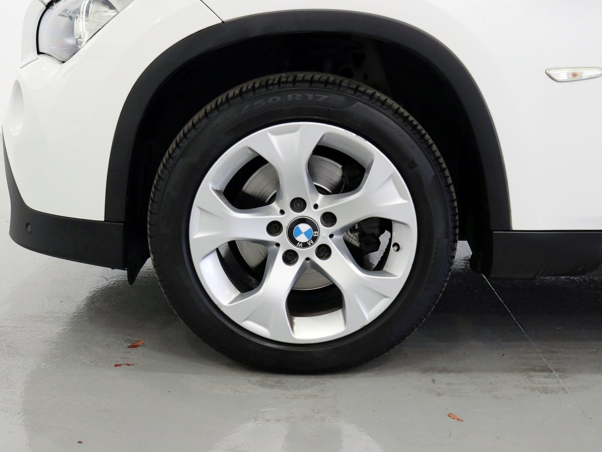 Foto BMW X1 25