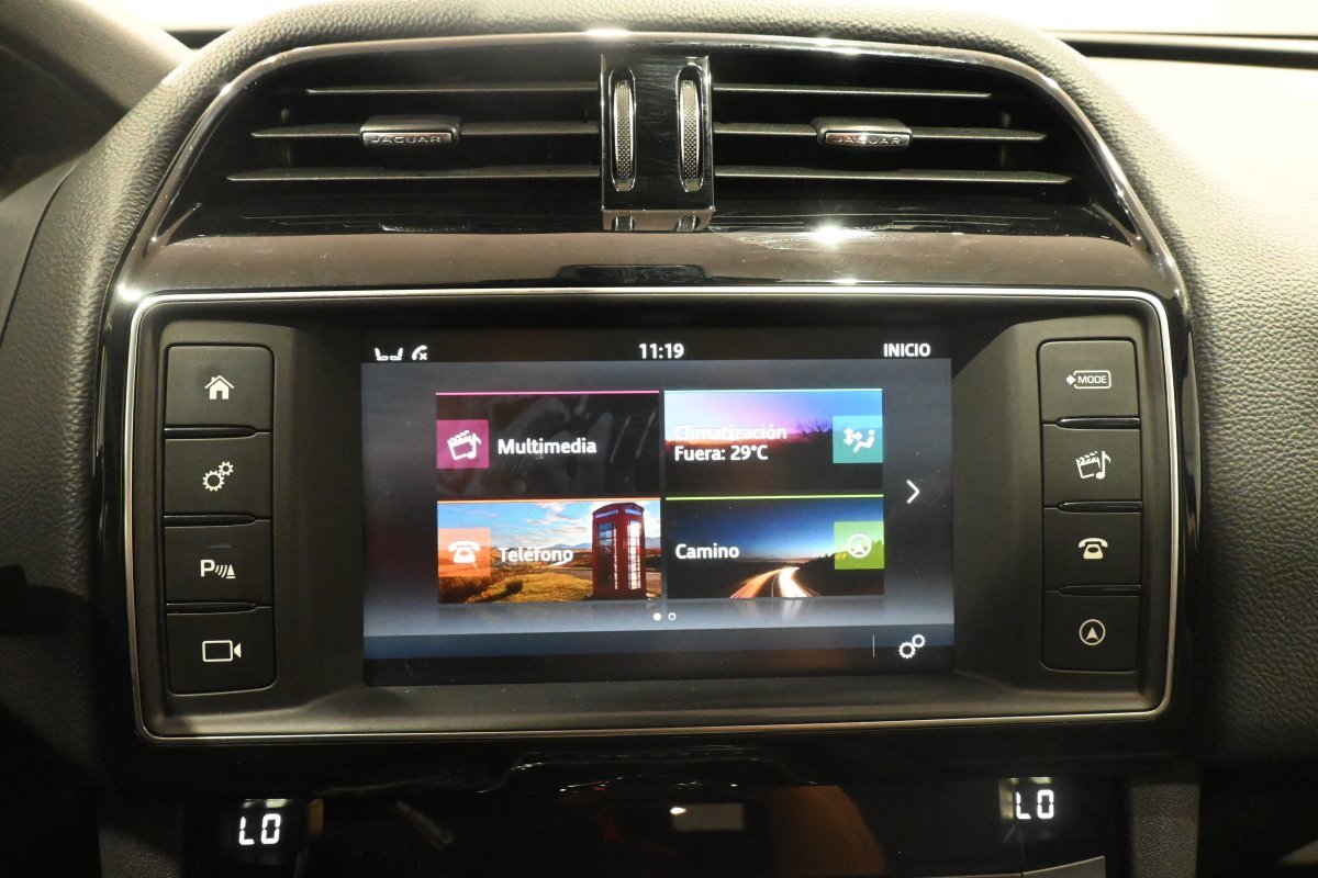 Foto Jaguar F-Pace 13