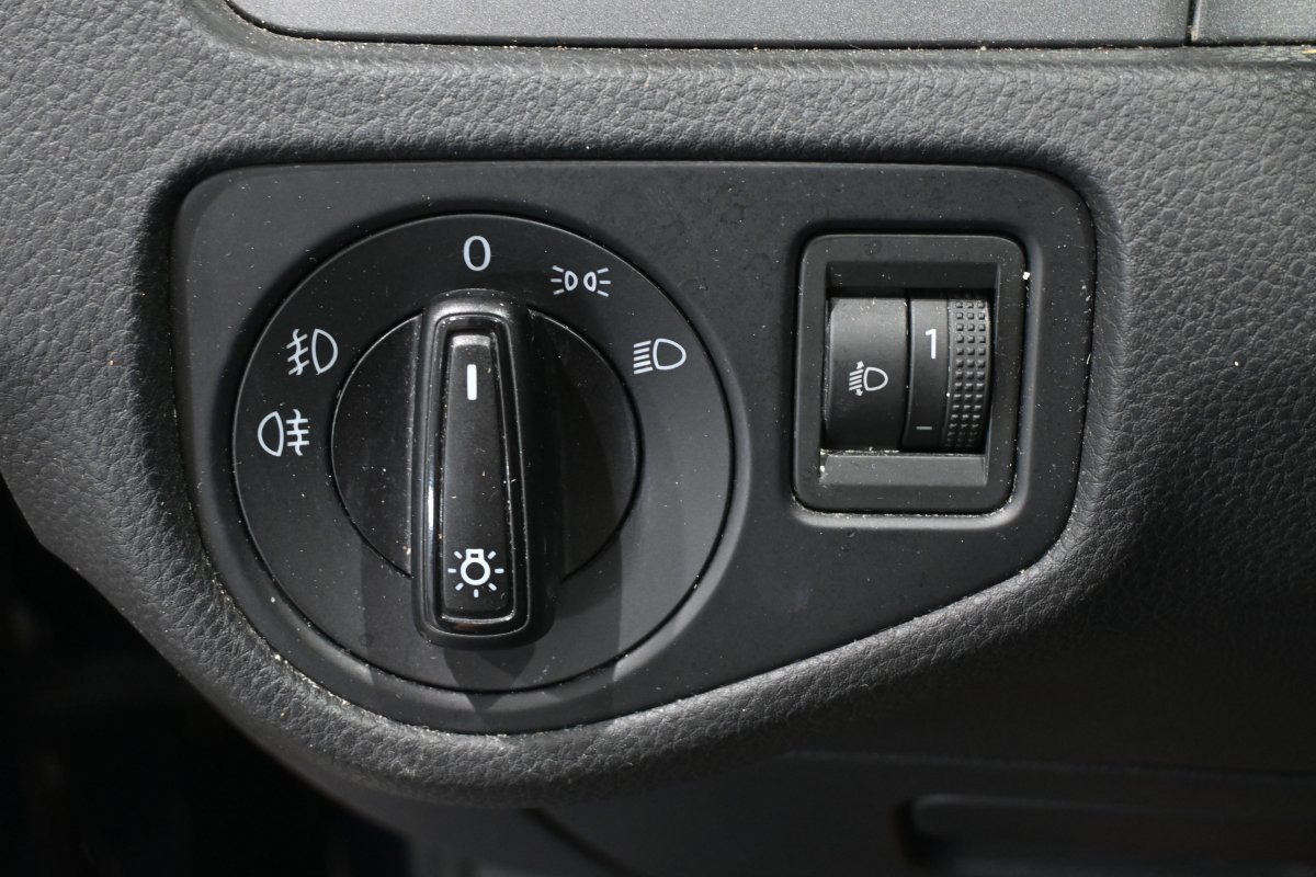 Foto Volkswagen Golf 19