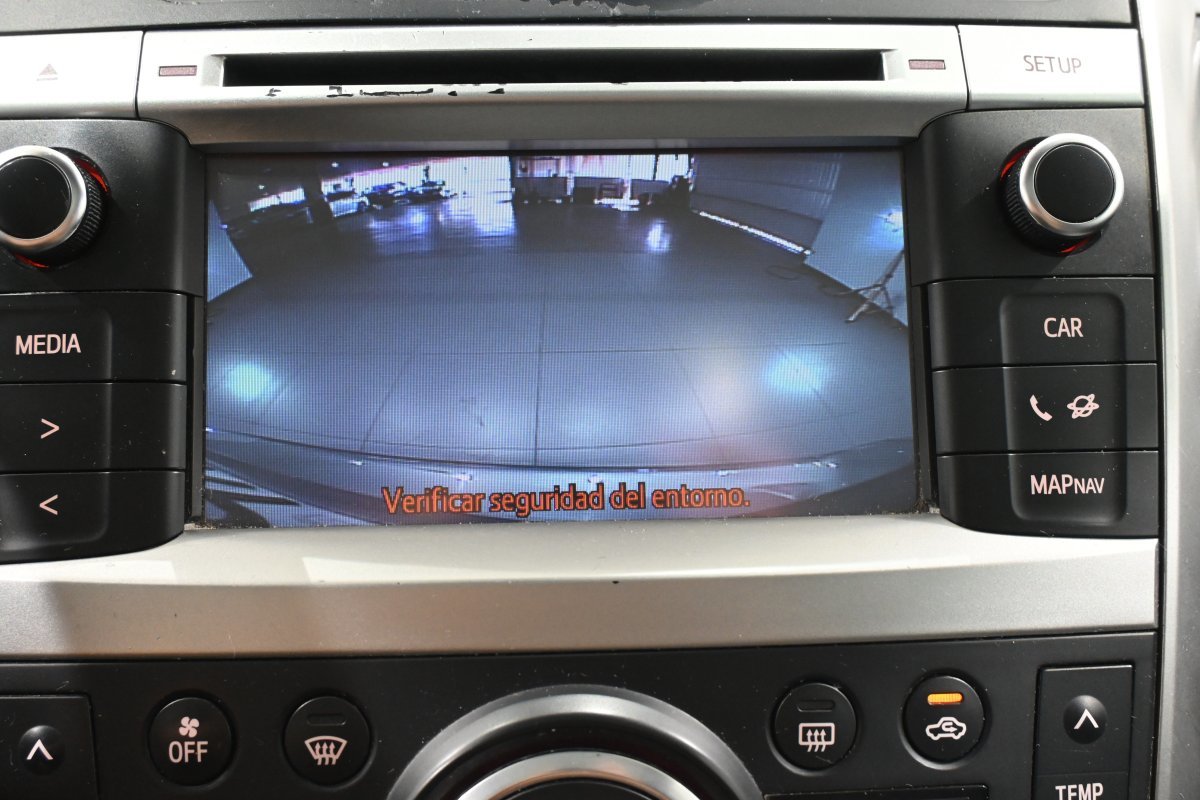 Foto Toyota Corolla Verso 19