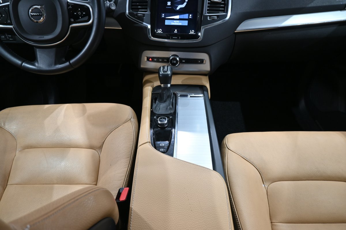 Foto Volvo XC90 19