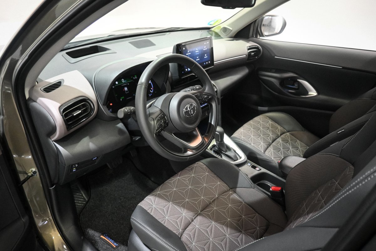 Foto Toyota Yaris 9