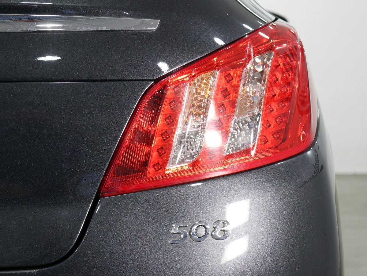 Foto Peugeot 508 10
