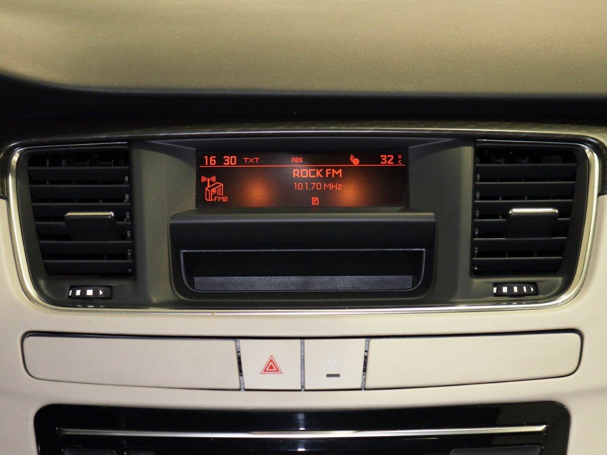 Foto Peugeot 508 15