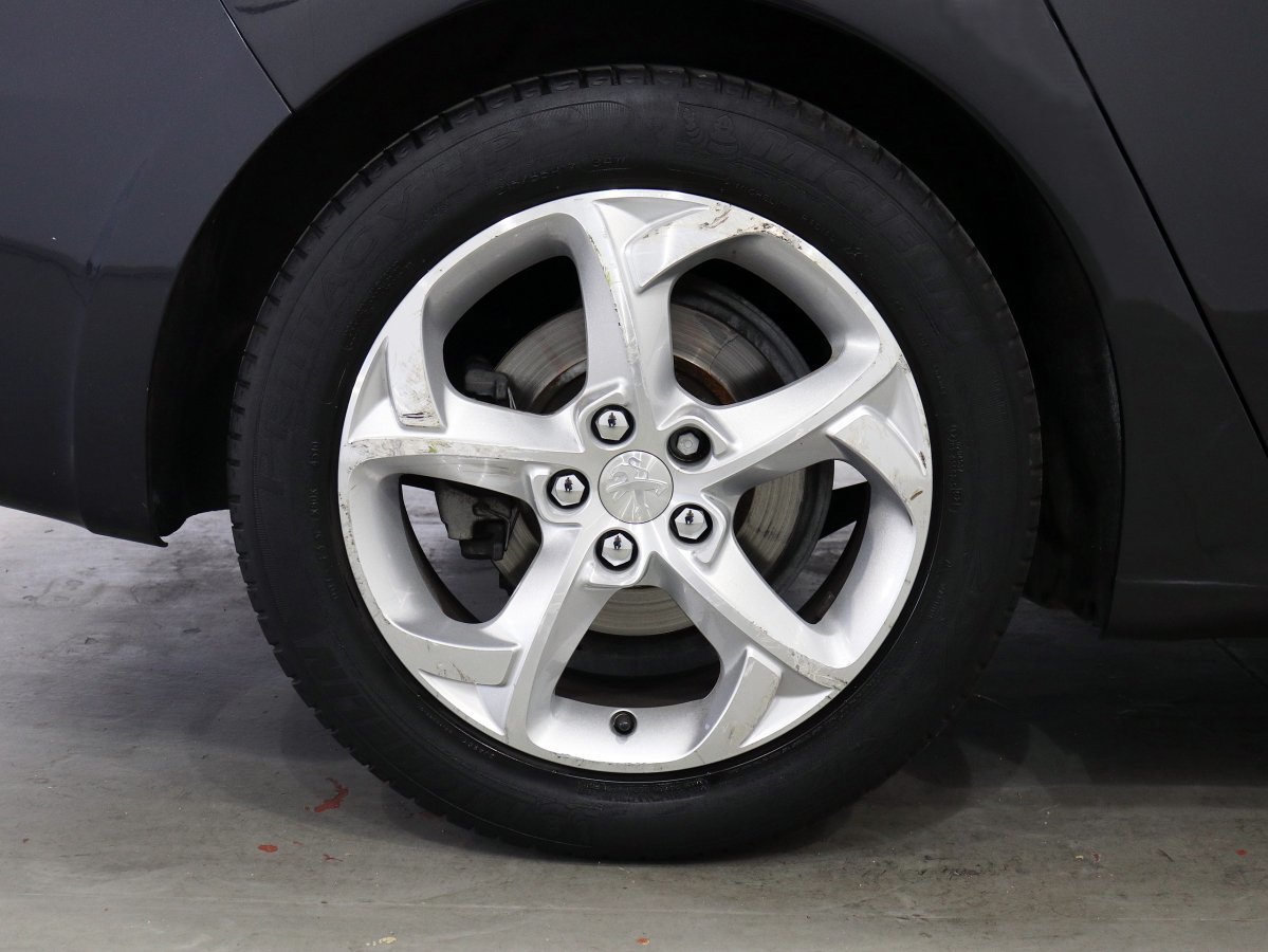Foto Peugeot 508 24