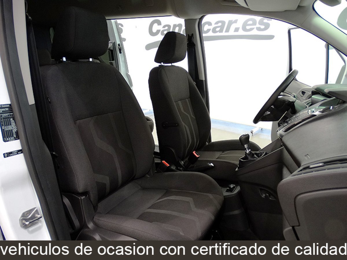 Foto Ford Tourneo Connect 17
