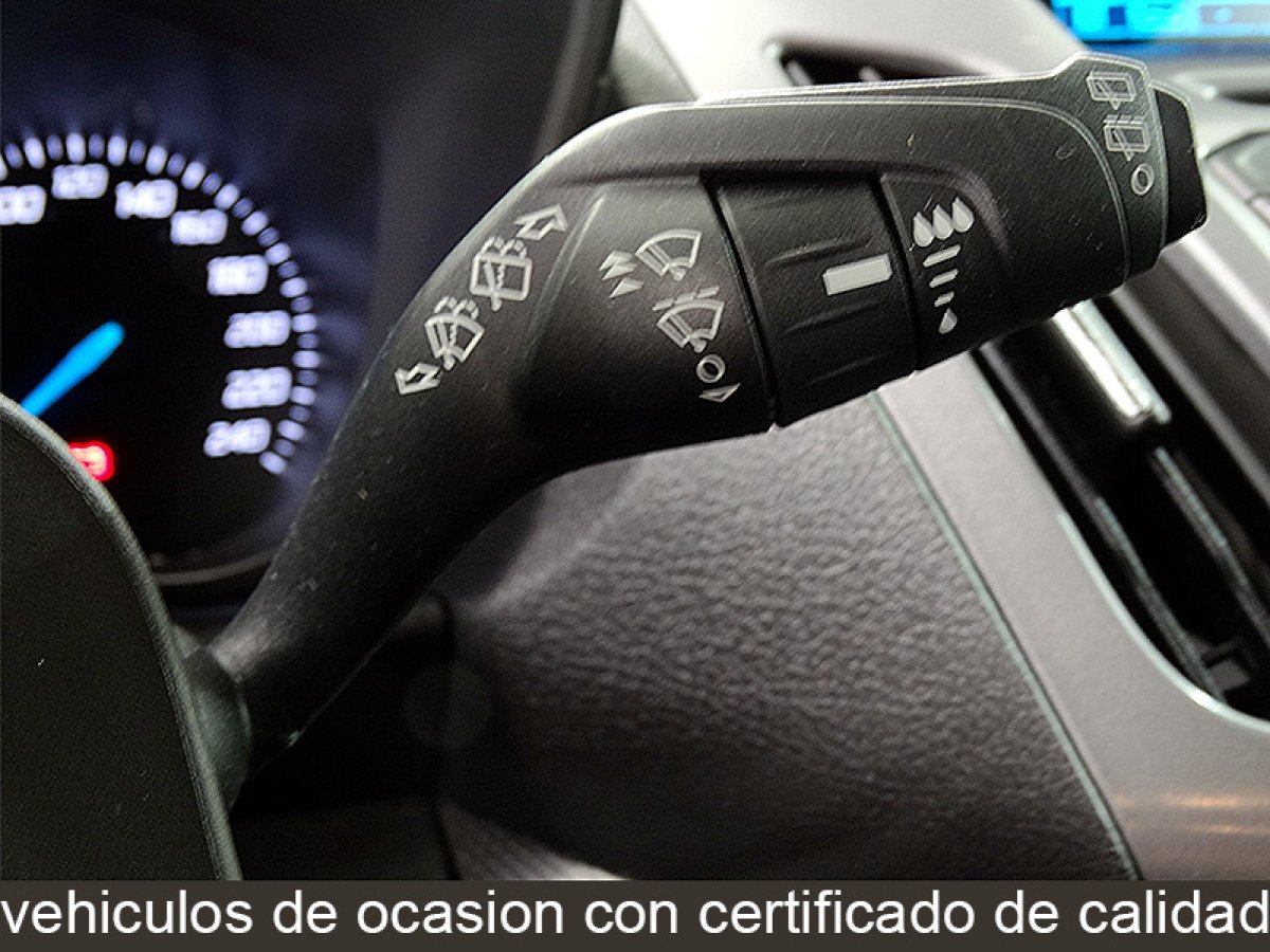 Foto Ford Tourneo Connect 26