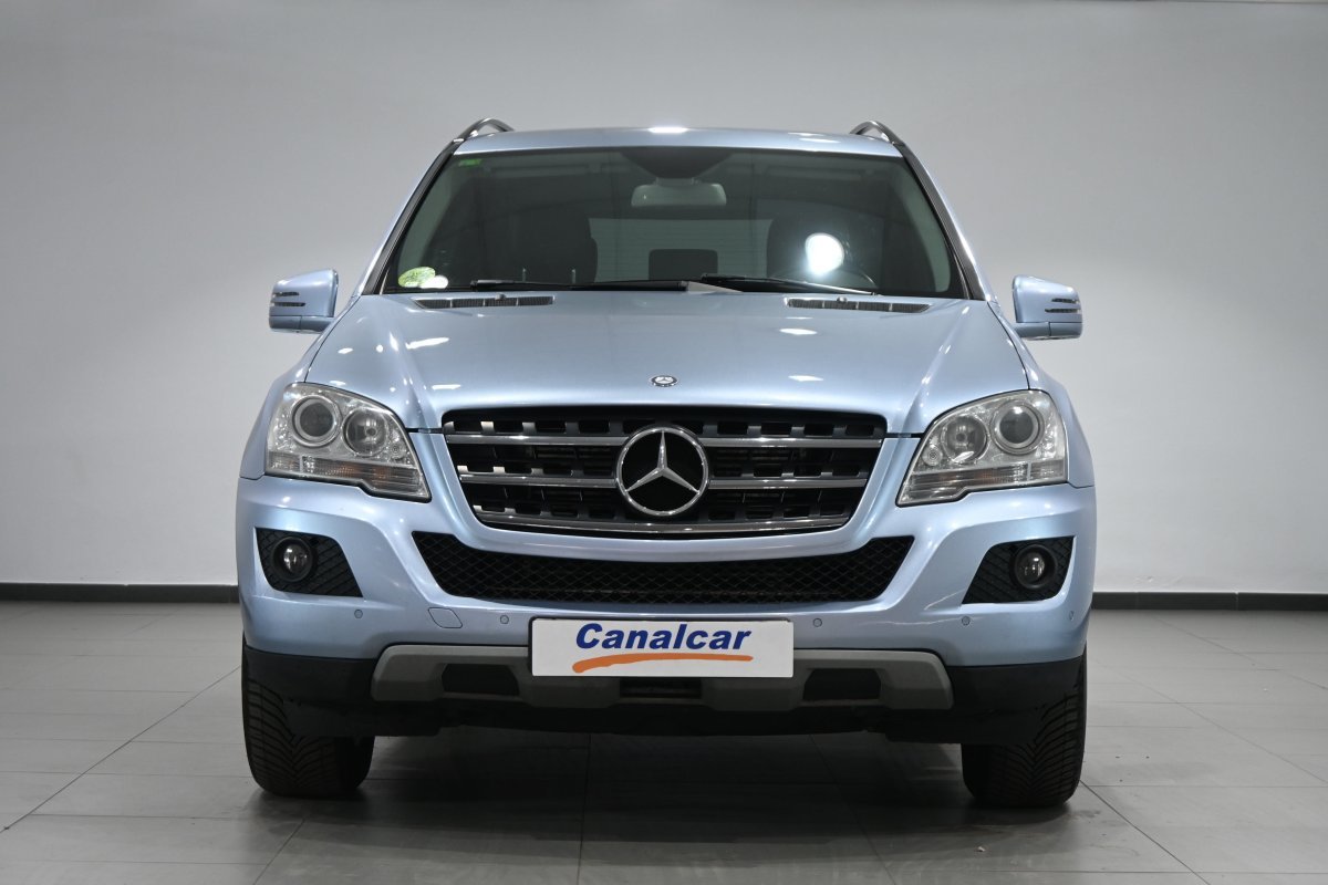 Foto Mercedes-Benz Clase M 2