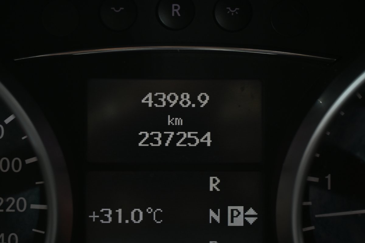 Foto Mercedes-Benz Clase M 13