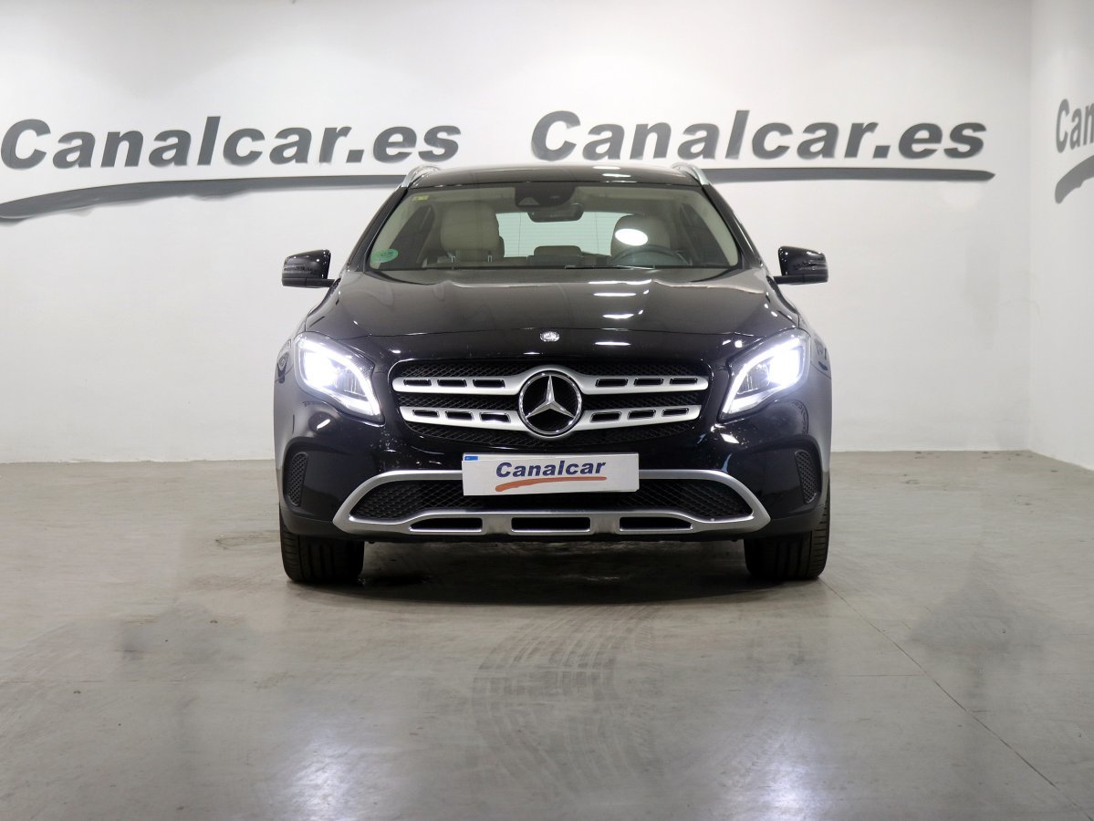 Foto Mercedes-Benz Clase GLA 2