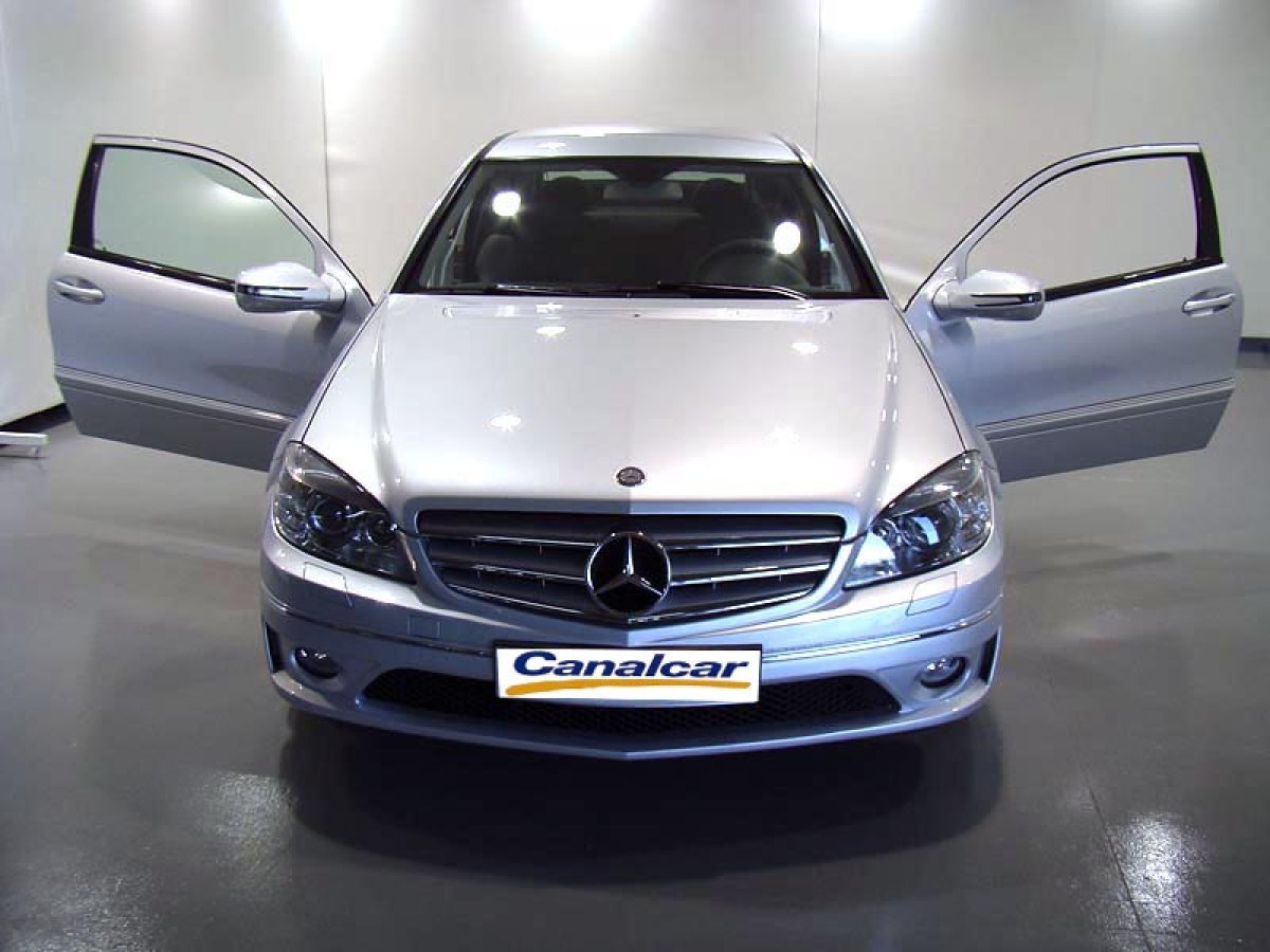 Foto Mercedes-Benz Clase CLC 4