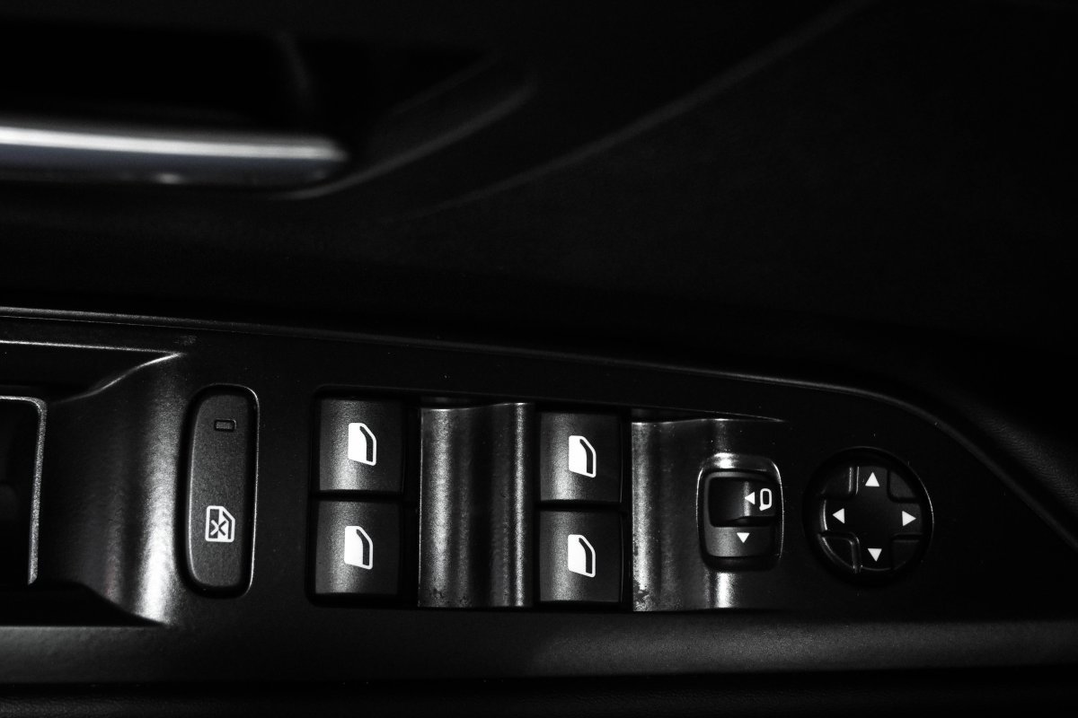 Foto Peugeot 5008 25