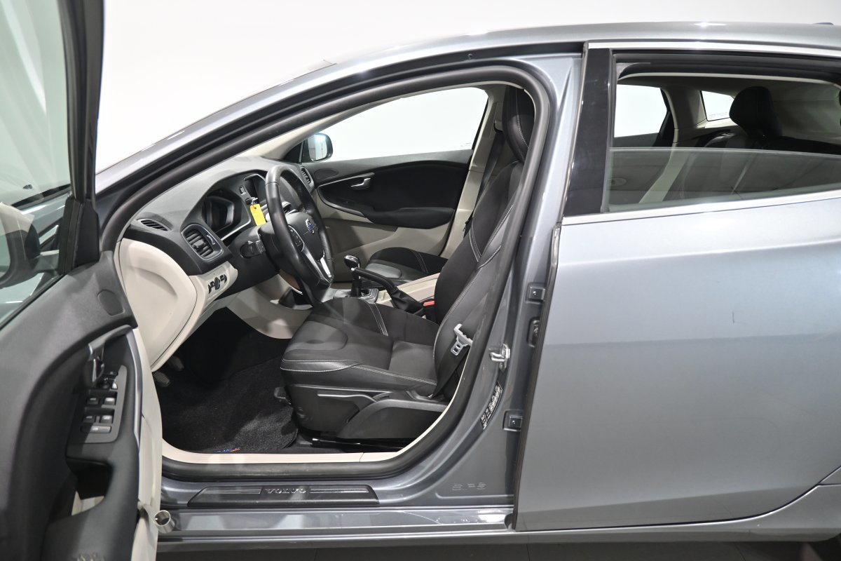 Foto Volvo V40 10