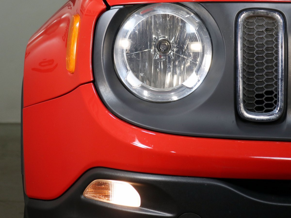 Foto Jeep Renegade 11