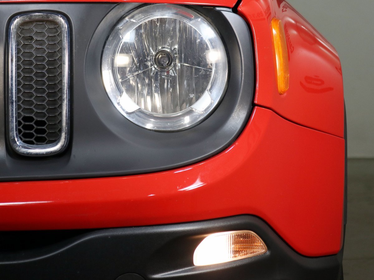 Foto Jeep Renegade 12