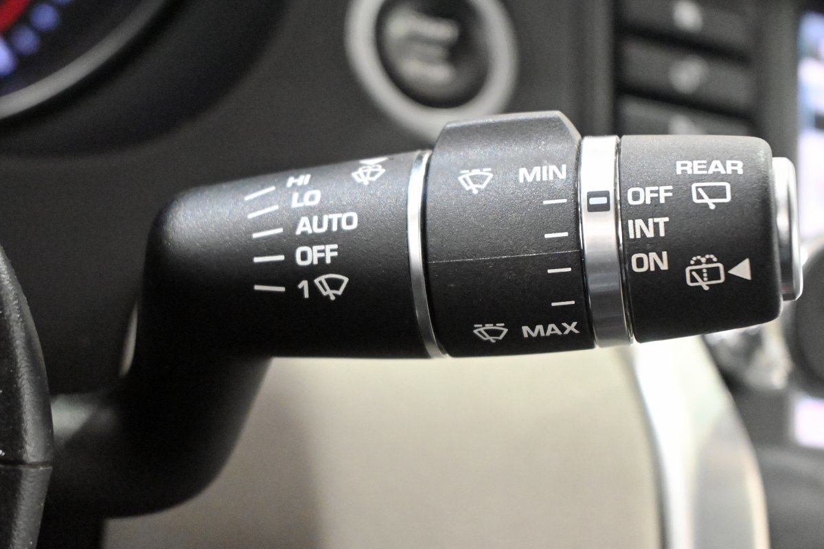 Foto Land-Rover Discovery Sport 30