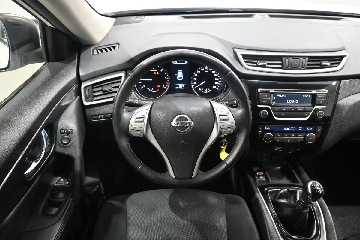 Foto Nissan X-Trail 16