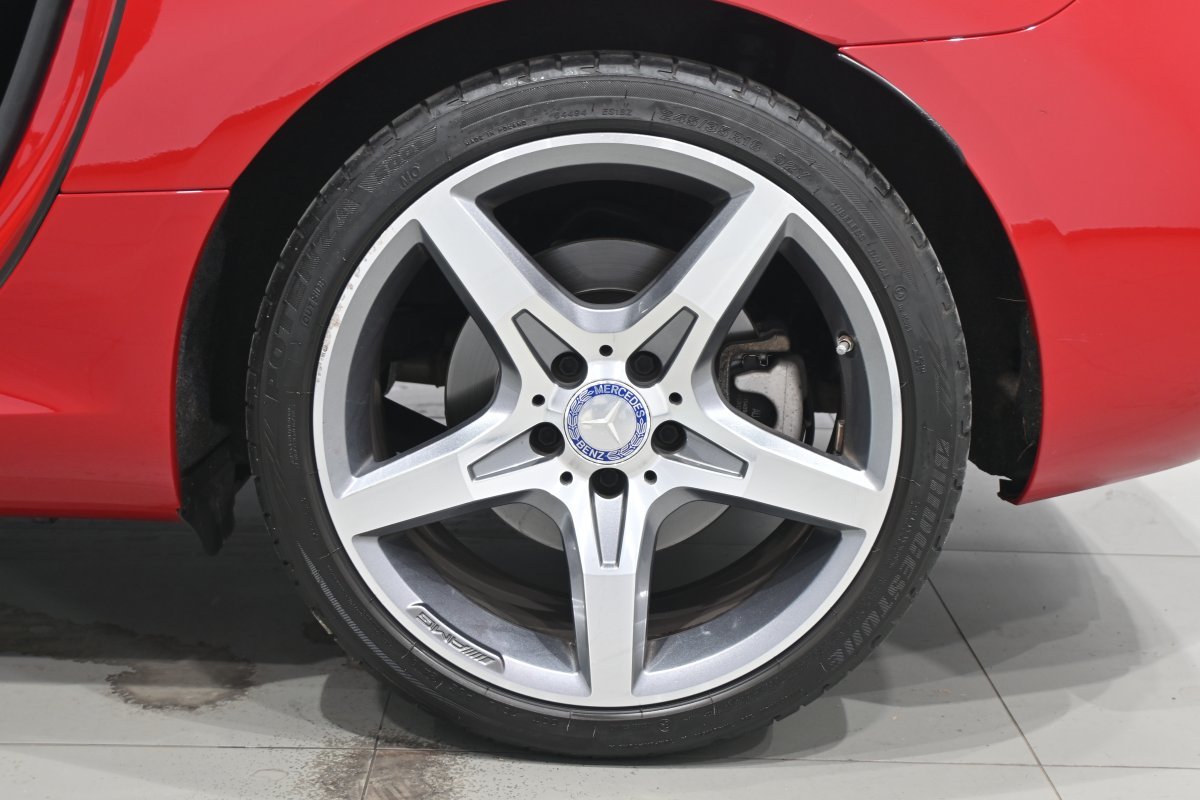 Foto Mercedes-Benz Clase SLC 25